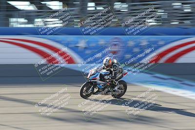 media/Nov-26-2022-Fastrack Riders (Sat) [[b001e85eef]]/Level 3/Session 1 Front Straight/